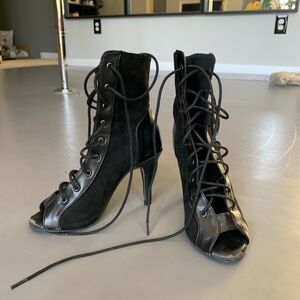 Black ankle bootie heels